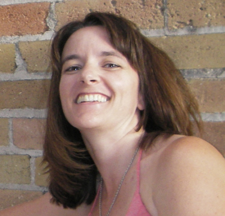 Elizabeth Cox Photo 26