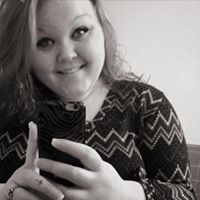 Kristin Qualls Photo 14