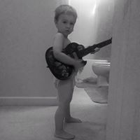 Jennifer Runion Photo 19