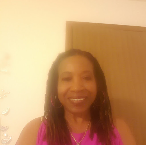 Marilyn Hunter Photo 4