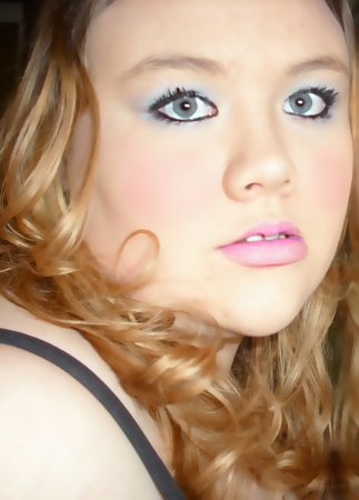 Ashley Dickinson Photo 18