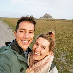 Victoria Roy Photo 29