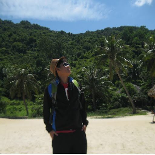 Tri Phan Photo 42