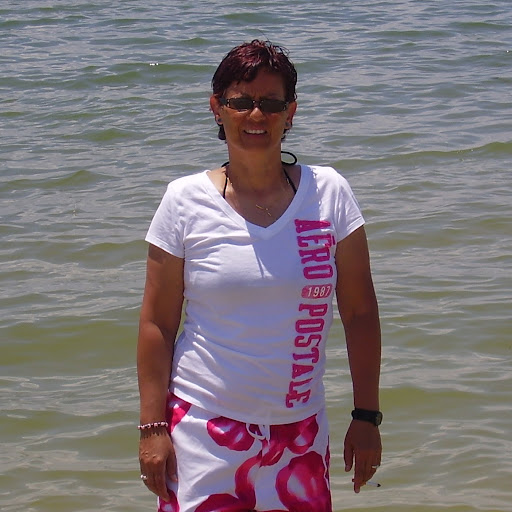 Denise Figueroa Photo 33