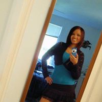 Maxine Ross Photo 17