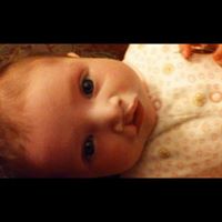 Sarah Ingram Photo 40