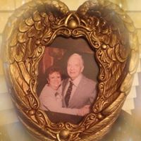 Julie Fields Photo 27
