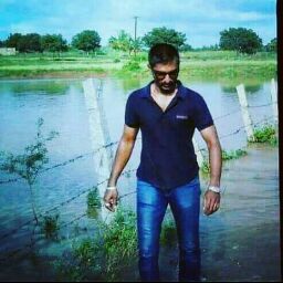 Ellis Thomas Photo 36