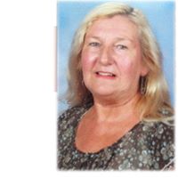 Ruth Rayner Photo 18