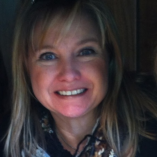 Lisa Pence Photo 35