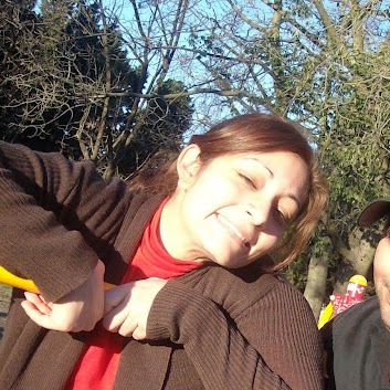 Erica Campos Photo 6