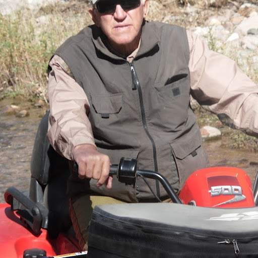 George Schneider Photo 52