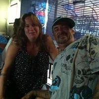 Mary Schubert Photo 16