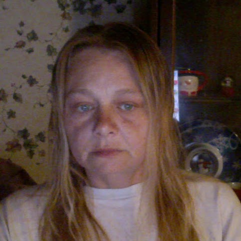 Julie Travis Photo 20