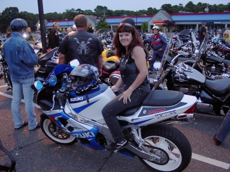 Kristen Hayes Photo 16