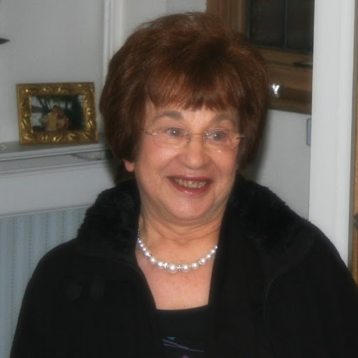 June Davis Photo 10