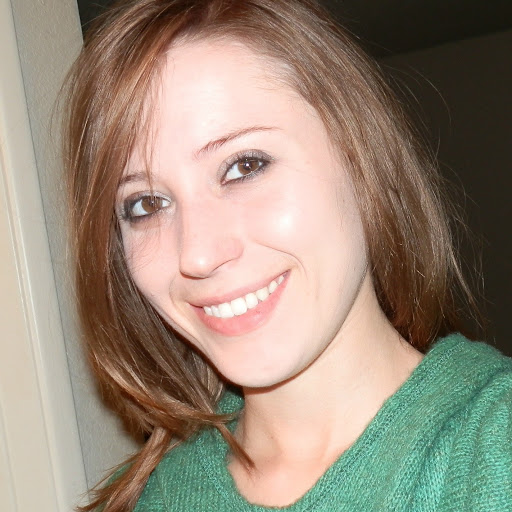 Kristina Bennett Photo 17