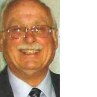 Roger Webster Photo 3