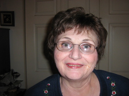 Bonnie Gray Photo 33