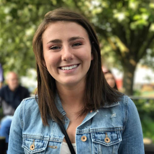 Ellen Knowles Photo 25