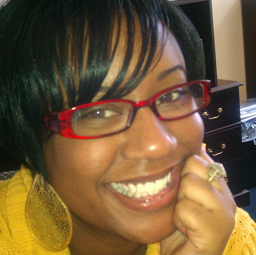 Natasha Adams Photo 27