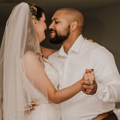 Samantha Todd Photo 6