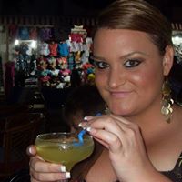 Lorna Larkin Photo 5