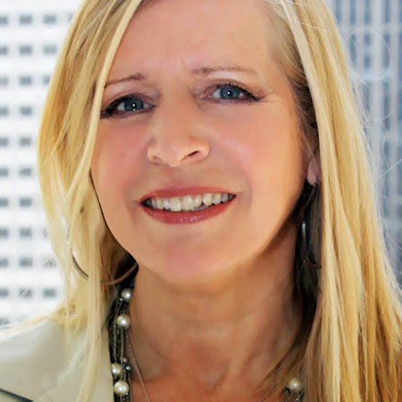 Angela Barrett Photo 34