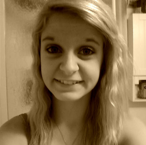Shelby Sparks Photo 5