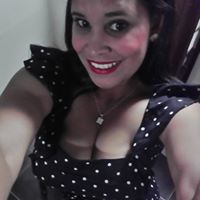 Rina Acevedo Photo 9