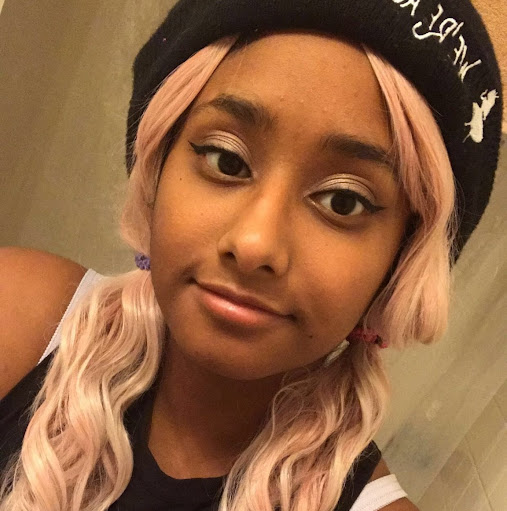 Ana Villanueva Photo 2