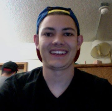 Adrian Flores Photo 25