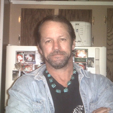Robert Rhoades Photo 23