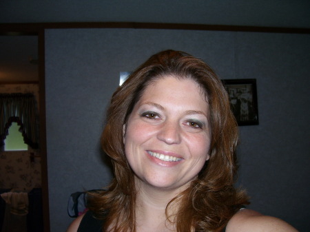 Carrie Adams Photo 20