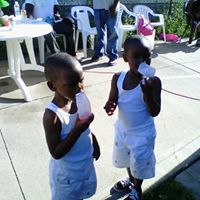 Shelly Reid Photo 17