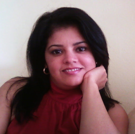 Yanet Fernandez Photo 22