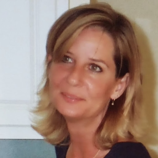 Sandra Higgins Photo 35