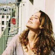 Jennifer Baugh Photo 13