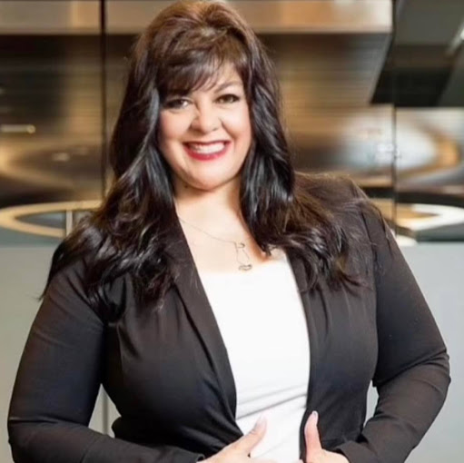 Michelle Gonzales Photo 50