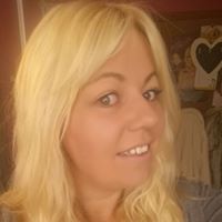 Samantha Watts Photo 45