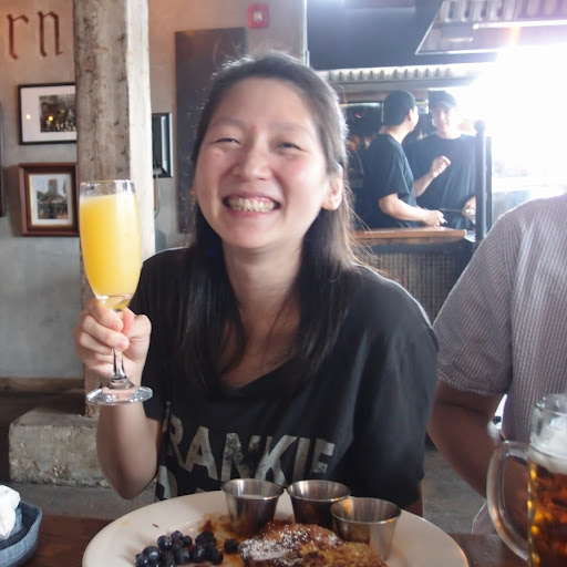 Amy Cheng Photo 38