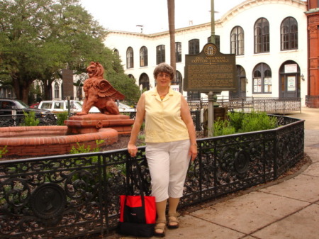 Mary Lutz Photo 10