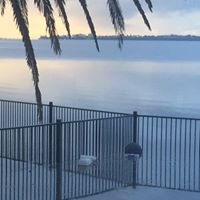 Steven Hendrick Photo 9