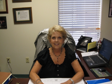 Carol Garrett Photo 18