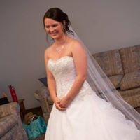 Julie Ritter Photo 16