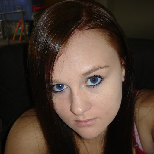 Samantha Tracy Photo 20