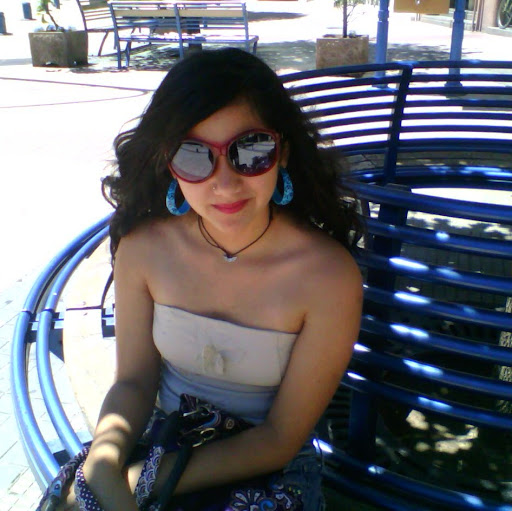Angela Vasquez Photo 38