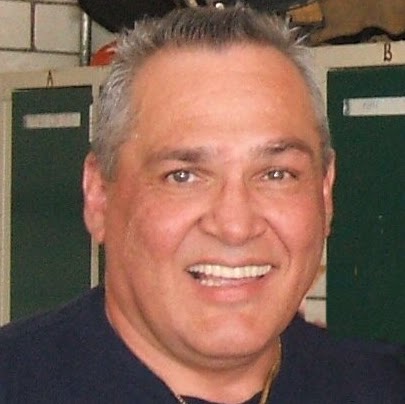 Dennis Rhodes Photo 27