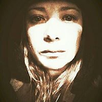 Nicole Vernon Photo 15