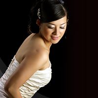 Annie Hopkins Photo 35